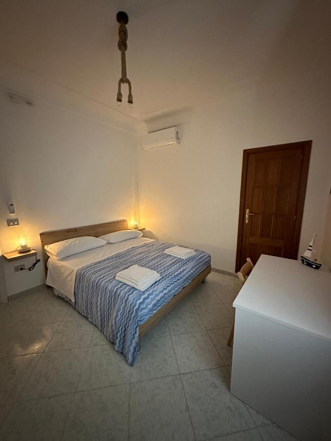 Il Nodo Bed and Breakfast Sorrento Exteriör bild